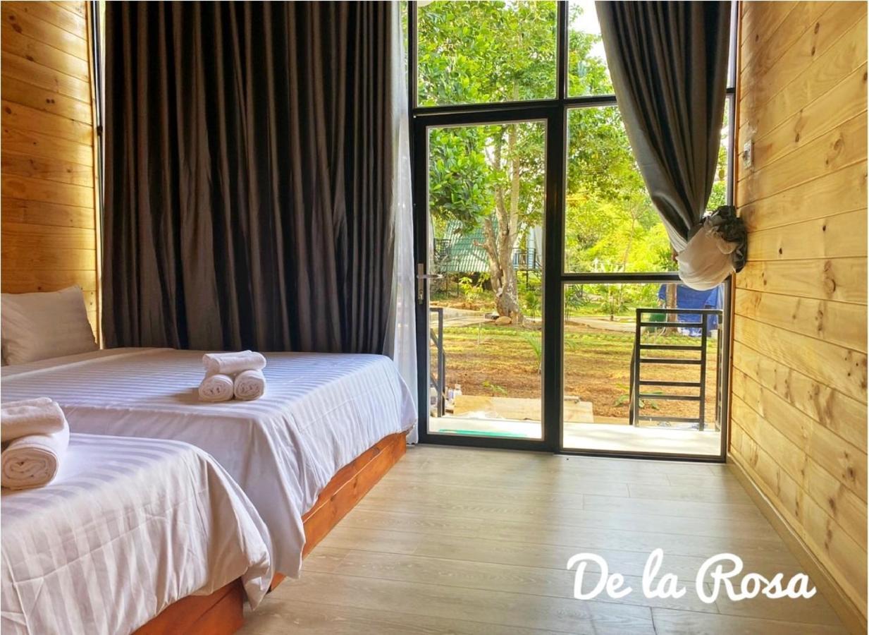 Homestay De La Rosa - Con Dao Chi Khu Co Ong Екстер'єр фото